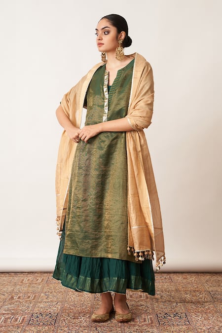 Vaaya Lace Embellished Dupatta 