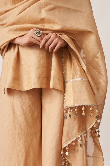 Vaaya_Gold Silk Lace Embellished Dupatta _Online_at_Aza_Fashions