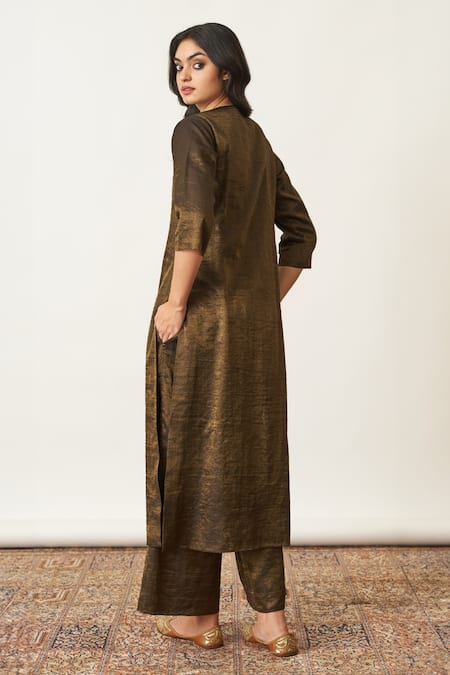 Shop Vaaya Black Handloom Cotton Sequins Asymmetric Embellished Kurta Set at Aza Fashions Shop_Vaaya_Black Handloom Cotton Sequins Asymmetric Embellished Kurta Set _at_Aza_Fashions