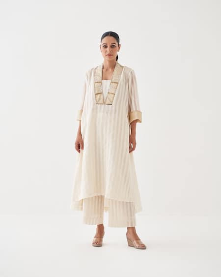 Vaaya_Off White Handloom Cotton, Chanderi Striped Kurta Set With Embellished Neckline _at_Aza_Fashions