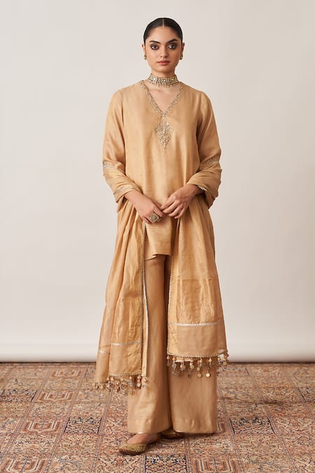 Vaaya_Gold Chanderi Embroidery, Piping V-neck Pitta Short Kurta And Gharara _at_Aza_Fashions