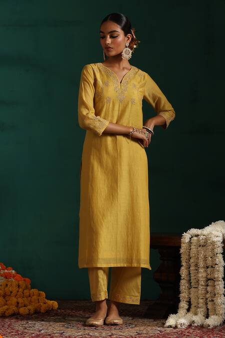 Beige_Yellow Chanderi, Cotton Satin Zari, Sequins V-neck Embroidered Kurta Pant Set_Online_at_Aza_Fashions