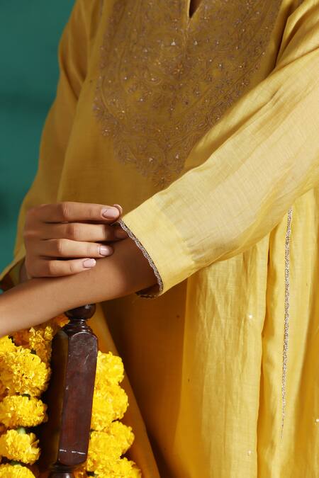 Shop_Beige_Yellow Chanderi, Cotton Satin Sequins, Zari Split Embroidered Tunic And Pant Set _Online_at_Aza_Fashions