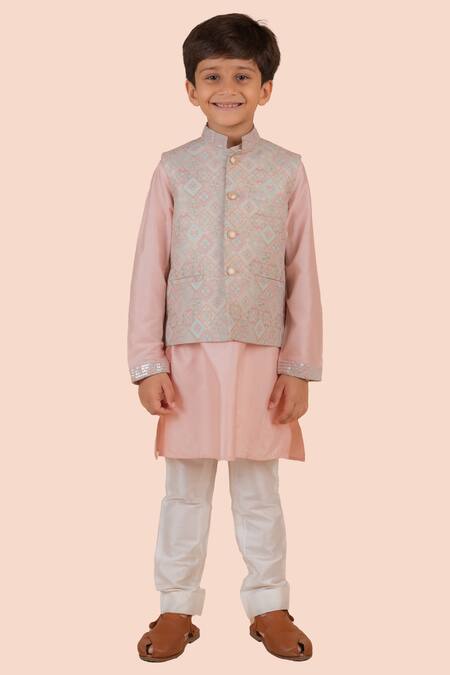 Partykles Pink Silk, Brocade, Cotton Sequins Geometric Print Bundi Kurta Set Online at Aza Fashions Partykles_Pink Silk, Brocade, Cotton Sequins Geometric Print Bundi Kurta Set _Online_at_Aza_Fashions