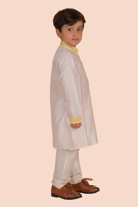 Shop Partykles Pink Cotton, Silk Beads, Lace Heart Vine Embroidered Kurta Set Online at Aza Fashions Shop_Partykles_Pink Cotton, Silk Beads, Lace Heart Vine Embroidered Kurta Set _Online_at_Aza_Fashions