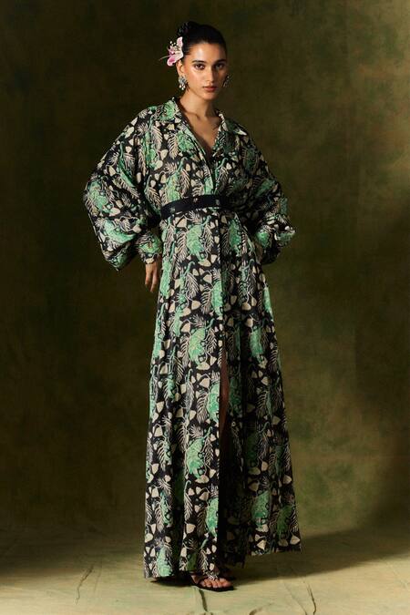 Shop Jodi Black Silk Sequins, Beads Collared Floral Handblock Print Maxi Dress at Aza Fashions Shop_Jodi_Black Silk Sequins, Beads Collared Floral Handblock Print Maxi Dress _at_Aza_Fashions