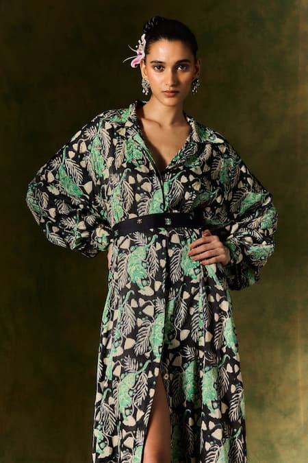 Buy Jodi Black Silk Sequins, Beads Collared Floral Handblock Print Maxi Dress Online at Aza Fashions Buy_Jodi_Black Silk Sequins, Beads Collared Floral Handblock Print Maxi Dress _Online_at_Aza_Fashions