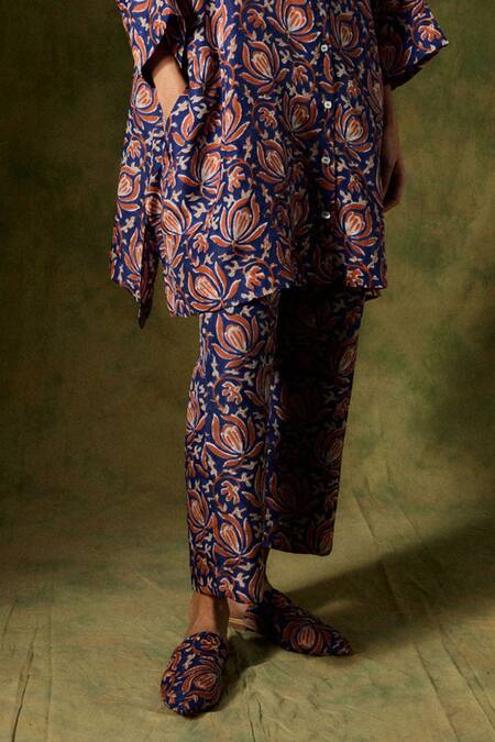 Jodi Blue Silk Embroidery Round Neck Floral Handblock Print Kurta Set Online at Aza Fashions Jodi_Blue Silk Embroidery Round Neck Floral Handblock Print Kurta Set _Online_at_Aza_Fashions