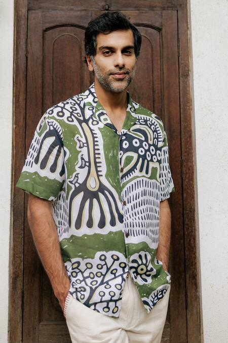 Buy_Jodi_White Cotton Abstract Print Poplin Shirt_Online_at_Aza_Fashions