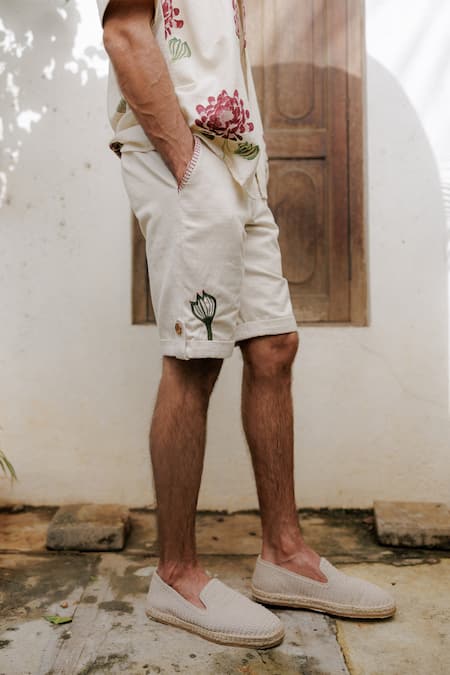 Buy_Jodi_Off White Handloom Cotton Embroidery Hand Shorts _Online_at_Aza_Fashions