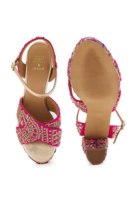 Shop Anaar Fuchsia Zari, Embroidery Zardozi Block Heels Online at Aza Fashions Shop_Anaar_Fuchsia Zari, Embroidery Zardozi Block Heels _Online_at_Aza_Fashions