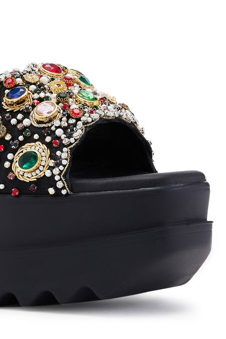 Buy_Anaar_Black Pearls, Stones Satin And Work Platform Heels 