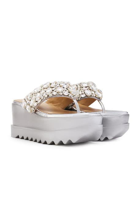 Buy_Anaar_Silver Stones Embellished Wedge Sandals 