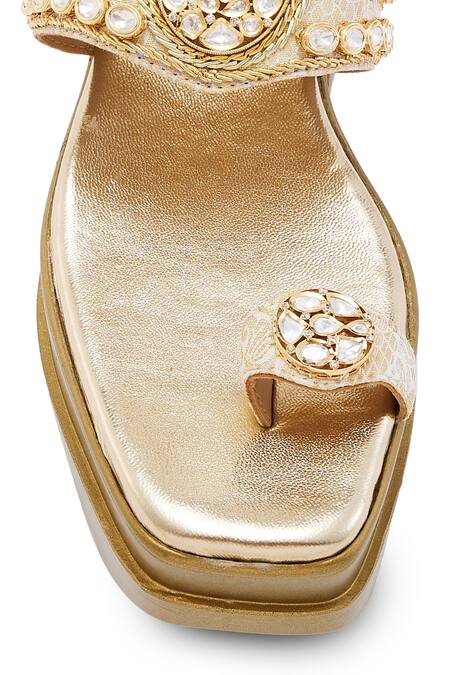 Shop_Anaar_Gold Embroidery Jadau Embellished Platform Wedges