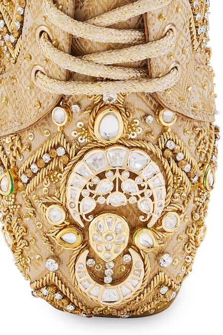 Buy_Anaar_Gold Crystals, Embroidery Brocade Jadau Wedge Sneakers 