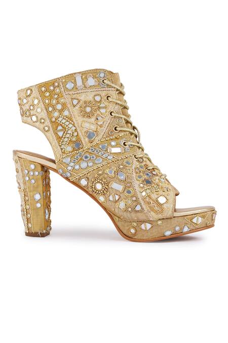 Anaar_Gold Mirrors, Diamonds And Dabka Embroidered Boots _Online_at_Aza_Fashions