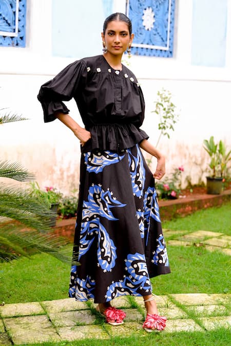 Shop Jodi Black Cotton Embroidery Round Neck Puff Sleeve Hand-crocheted Top at Aza Fashions Shop_Jodi_Black Cotton Embroidery Round Neck Puff Sleeve Hand-crocheted Top _at_Aza_Fashions