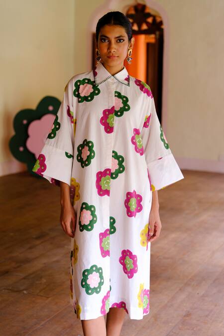 Buy Jodi White Cotton Collared Floral Handblock Print Shirt Dress Online at Aza Fashions Buy_Jodi_White Cotton Collared Floral Handblock Print Shirt Dress _Online_at_Aza_Fashions