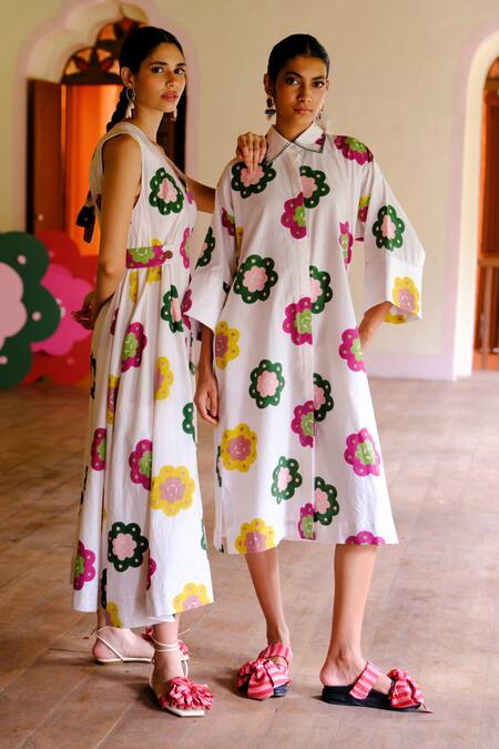 Shop Jodi White Cotton Collared Floral Handblock Print Shirt Dress Online at Aza Fashions Shop_Jodi_White Cotton Collared Floral Handblock Print Shirt Dress _Online_at_Aza_Fashions