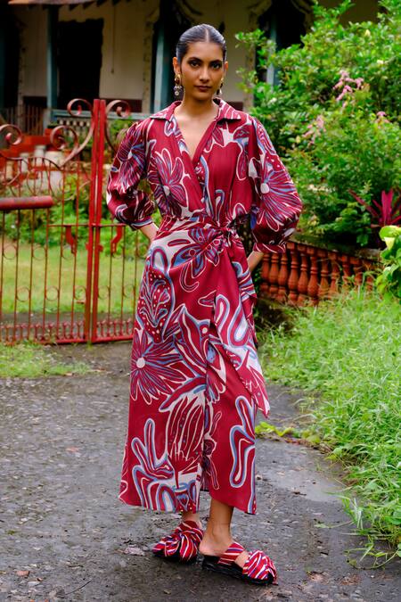 Shop_Jodi_Maroon Modal V-neck Floral Abstract Print Wrap Dress _Online_at_Aza_Fashions