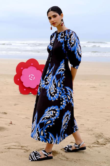 Buy_Jodi_Black Cotton Round Neck Abstract Print Puff Sleeve Dress _Online_at_Aza_Fashions