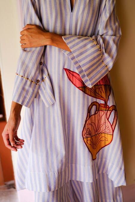 Jodi Blue Cotton Embroidery Hand French Knot Cullotes at Aza Fashions Jodi_Blue Cotton Embroidery Hand French Knot Cullotes _at_Aza_Fashions