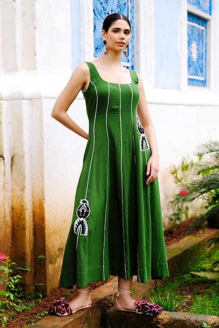 Shop Jodi Green Cotton Embroidery Scoop Neck Abstract Applique Dress at Aza Fashions Shop_Jodi_Green Cotton Embroidery Scoop Neck Abstract Applique Dress _at_Aza_Fashions