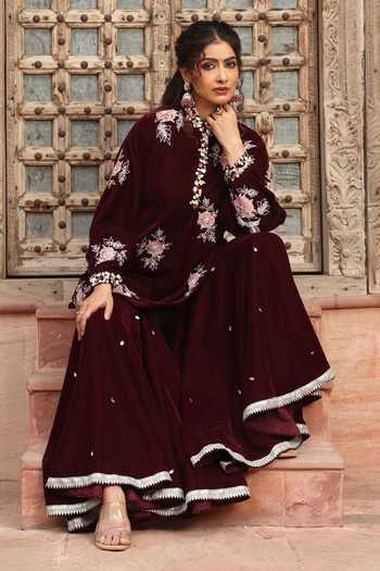 Ajiesh Oberoi_Wine Velvet Beads, Embroidery Mandarin Collar Floral Kurta Set _Online_at_Aza_Fashions