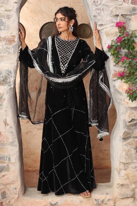 Shop_Ajiesh Oberoi_Black Velvet, Organza Beads, Sequins, Mirrors, Lace Round Embroidered Kurta Set _Online_at_Aza_Fashions