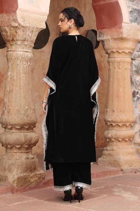 Ajiesh Oberoi Black Velvet Geometric Embroidered Kaftan & Pant 