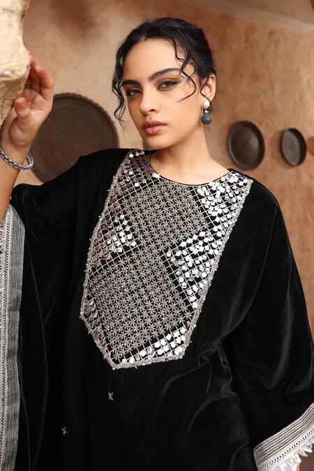 Ajiesh Oberoi Black Velvet Fringe Round Neck Geometric Embroidered Kaftan And Pant at Aza Fashions Ajiesh Oberoi_Black Velvet Fringe Round Neck Geometric Embroidered Kaftan And Pant _at_Aza_Fashions