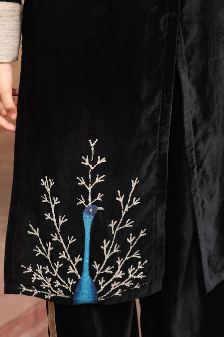 Ajiesh Oberoi Black Velvet Embroidery Collared Peacock Kurta And Pant Set at Aza Fashions Ajiesh Oberoi_Black Velvet Embroidery Collared Peacock Kurta And Pant Set _at_Aza_Fashions