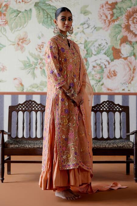 Pooja Singhal_Peach Chanderi, Tissue, Net, Organza Floral Embroidered Banarasi Kurta Set _Online_at_Aza_Fashions