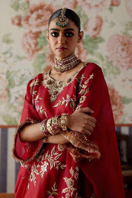 Buy_Pooja Singhal_Maroon Organza, Tissue Zari, Sequins Round Neck Floral Embroidered Kaftan Set _Online_at_Aza_Fashions