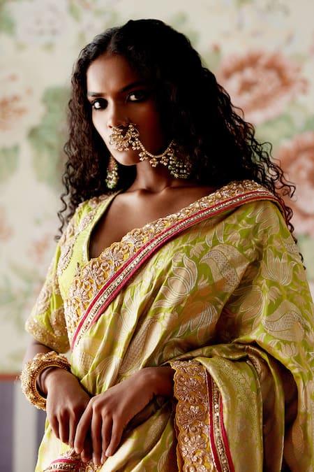 Shop_Pooja Singhal_Green Silk Embroidery, Pearls, Diamonds Plunge Neck Floral Banarasi Saree Set _Online_at_Aza_Fashions