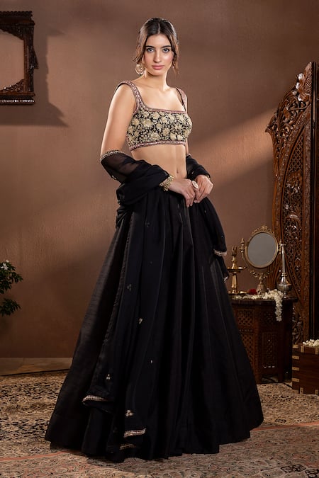 Buy Krishna Padia Black Organza, Muslin Zari, Embroidery Square Neck Floral Lehenga Set Online at Aza Fashions Buy_Krishna Padia_Black Organza, Muslin Zari, Embroidery Square Neck Floral Lehenga Set _Online_at_Aza_Fashions