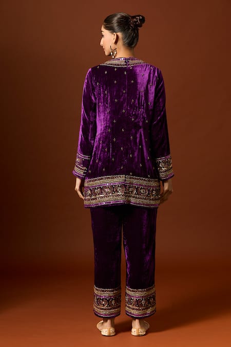 Yoshita Couture Floral Embroidered Purple Kurta Set 