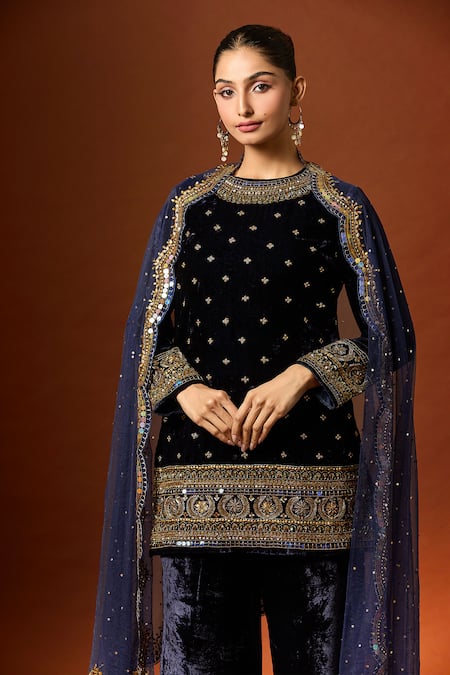 Buy_Yoshita Couture_Blue Silk, Velvet, Net Sequins, Zari, Embroidery Round Neck Ink Kurta Set _Online_at_Aza_Fashions