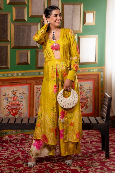 Shop_Adwita Bags & Jewels_White Embellished Pearl Cluster Chaand Bag _Online_at_Aza_Fashions