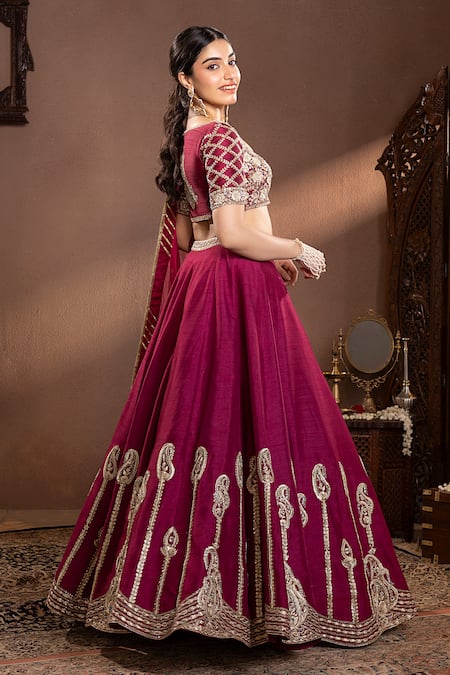 Buy Krishna Padia Wine Organza, Muslin Embroidery, Zari Scoop Neck Floral Zardozi Lehenga Set Buy_Krishna Padia_Wine Organza, Muslin Embroidery, Zari Scoop Neck Floral Zardozi Lehenga Set