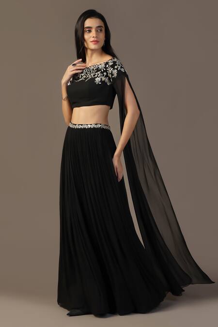 Pooja Peshoria_Black Georgette Gota Patti, Zari, Pearls, Floral Blouse And Pleated Lehenga _at_Aza_Fashions