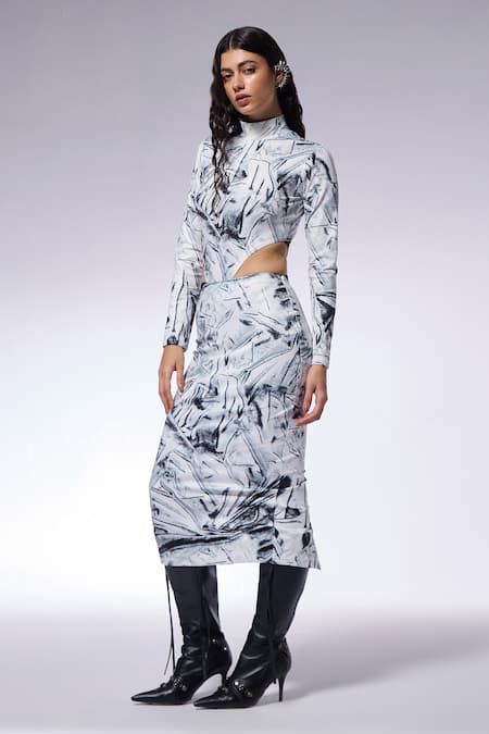 Buy_Cilvr_Black 90% Polyester Print Paper Crushed Midi Skirt_Online_at_Aza_Fashions