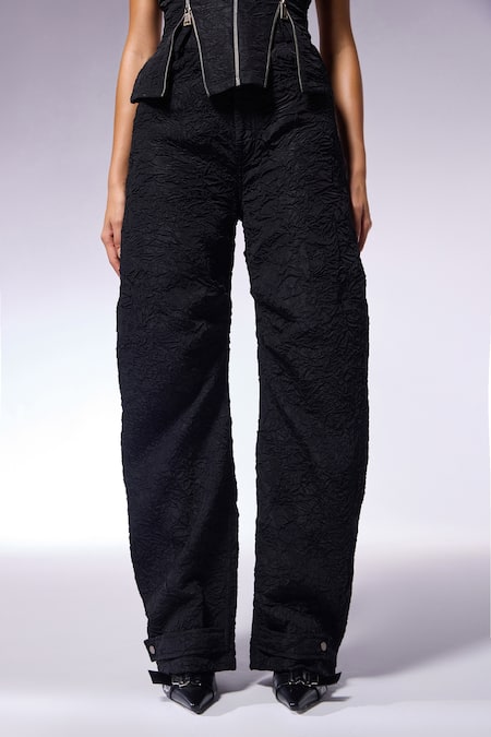 Buy_Cilvr_Black Polyester, Viscose Off-shoulder Crushed Texture Corset Top Pant Set 