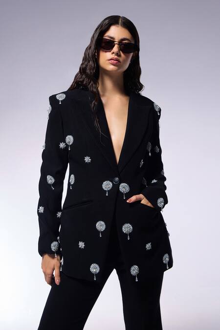 Buy Cilvr Black Viscose, Polyester Embroidery, Tassels Floral Blazer Online at Aza Fashions Buy_Cilvr_Black Viscose, Polyester Embroidery, Tassels Floral Blazer _Online_at_Aza_Fashions