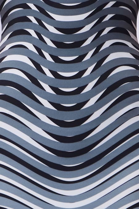 Cilvr_Gray Polyester, Spandex Scoop Neck Gradient Optical Illusion Midi Dress _at_Aza_Fashions