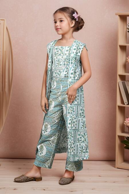 Samyukta Singhania_White Cotton Embroidery Geometric Floral Print Shrug And Pant Set_Online_at_Aza_Fashions