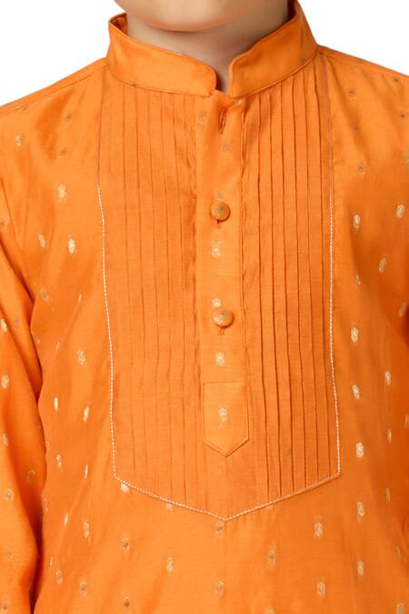 Petite Pomme_Orange Chanderi, Crepe Zari Pintuck Butta Kurta Set _Online_at_Aza_Fashions