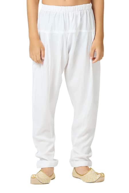 Buy_Petite Pomme_Green Cotton Sequins, Embroidery Geometric Floral Kurta Set _Online_at_Aza_Fashions