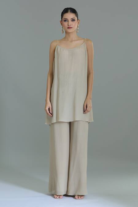 Shop_Nakul Sen_Gray Chiffon Sequins Round Neck Abstract Embroidered Kaftan Set 