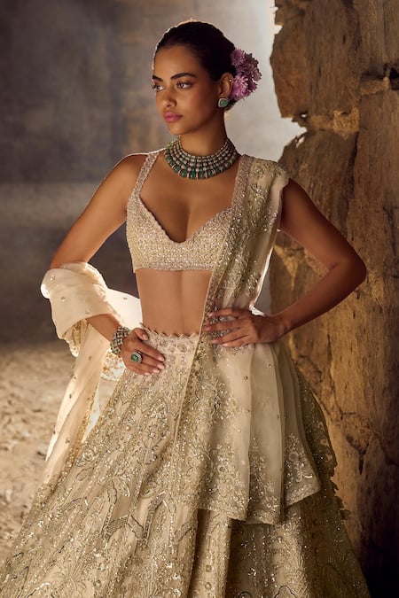 Shop Anushree Reddy Ivory , Silk Sequins, Beads, Embroidery Plunge Bridal Lehenga Set Online at Aza Fashions Shop_Anushree Reddy_Ivory , Silk Sequins, Beads, Embroidery Plunge Bridal Lehenga Set _Online_at_Aza_Fashions